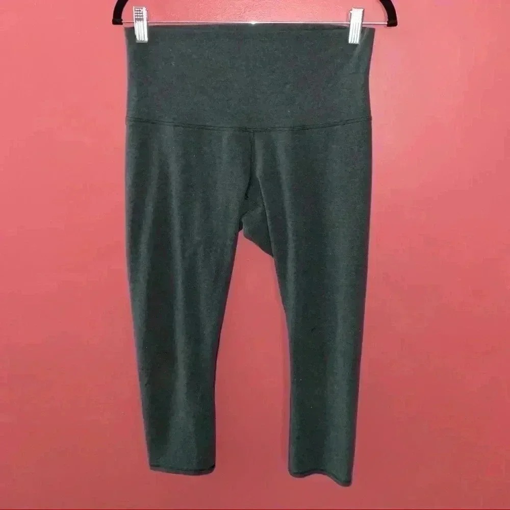 Lululemon high waisted Crop pants